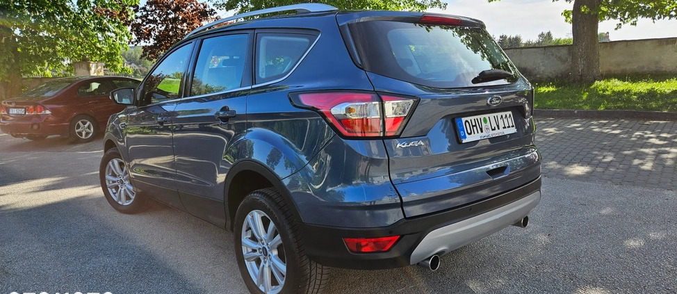 Ford Kuga cena 69999 przebieg: 144100, rok produkcji 2019 z Chrzanów małe 562